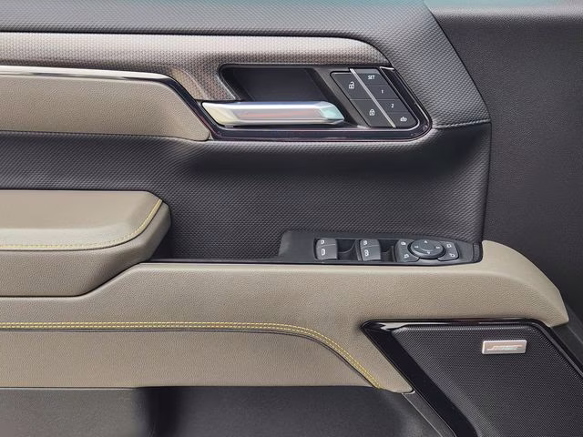 2024 Summit White Chevrolet Silverado 1500 ZR2 4X4 Truck