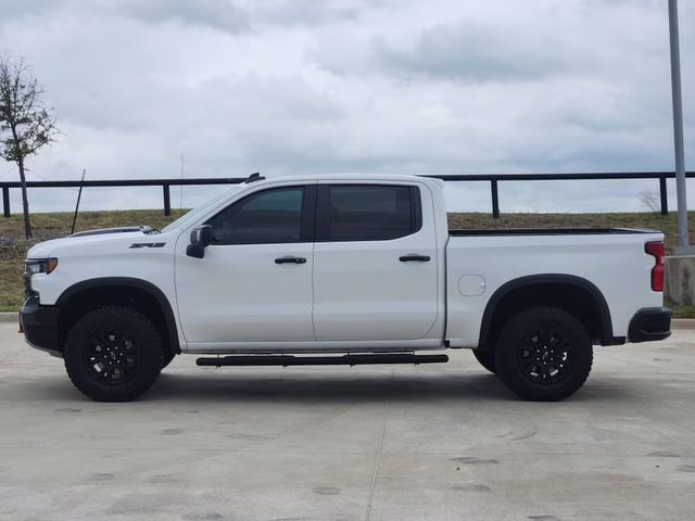 2024 Summit White Chevrolet Silverado 1500 ZR2 4X4 Truck