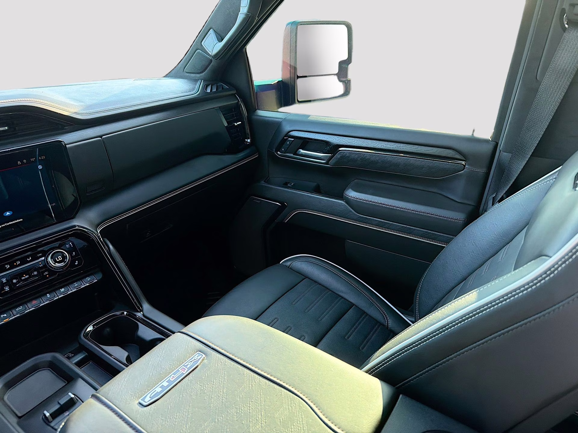 2024 Thunderstorm Gray GMC Sierra 2500HD AT4X 4X4 Truck