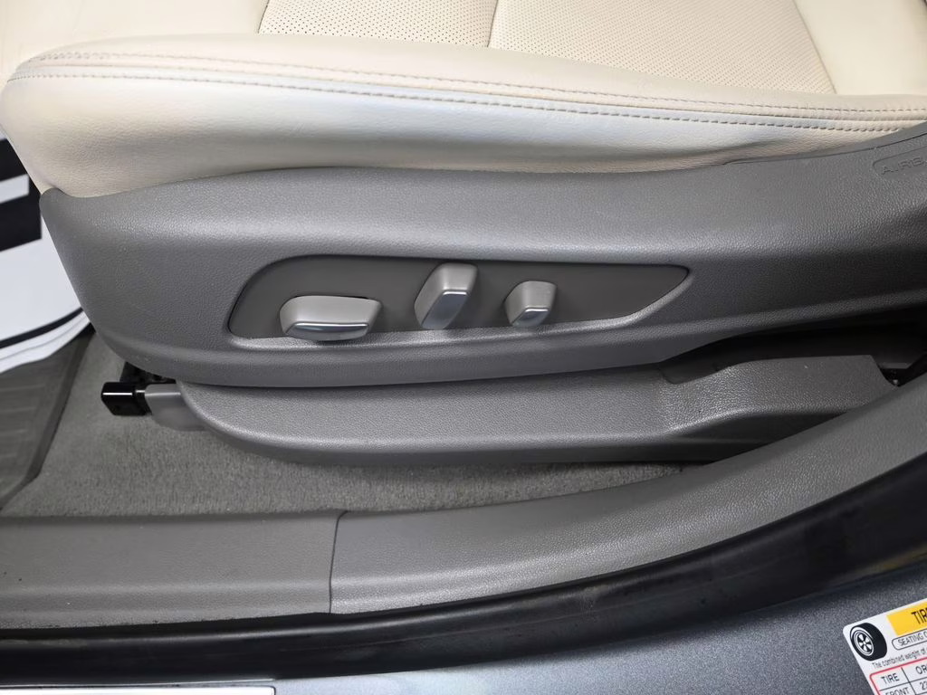 2021 Satin Steel Metallic Cadillac XT6 Premium Luxury FWD SUV