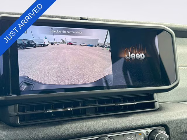 2025 Mojito Jeep Gladiator Willys 4X4 Truck