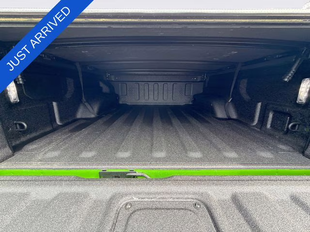 2025 Mojito Jeep Gladiator Willys 4X4 Truck