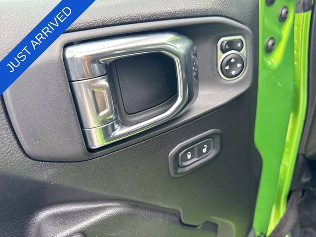 2025 Mojito Jeep Gladiator Willys 4X4 Truck