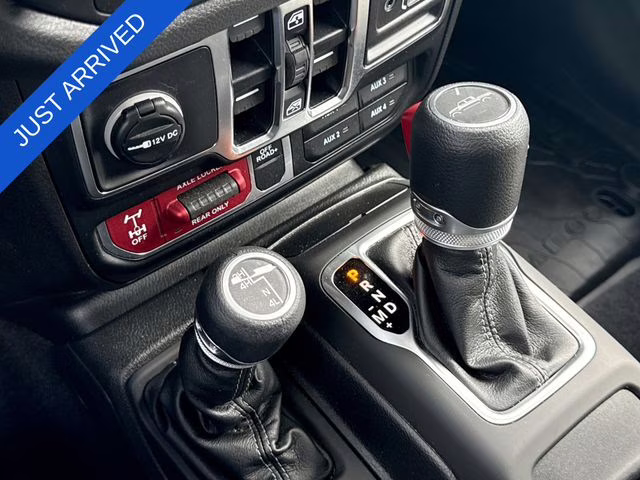 2025 Mojito Jeep Gladiator Willys 4X4 Truck