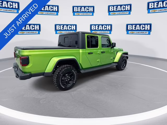 2025 Mojito Jeep Gladiator Willys 4X4 Truck
