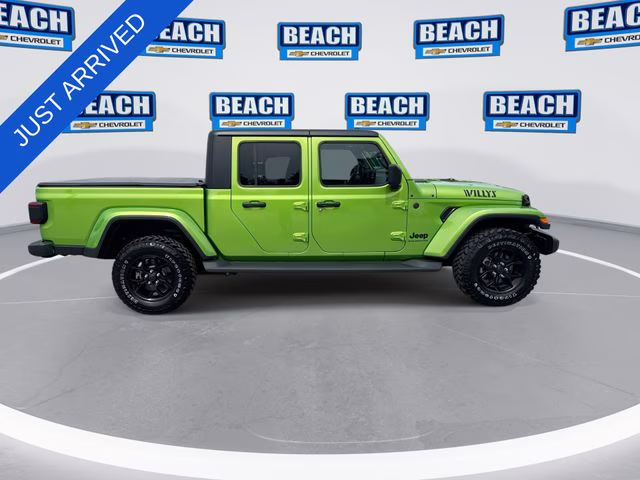 2025 Mojito Jeep Gladiator Willys 4X4 Truck