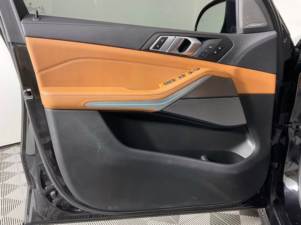 2021 Black Sapphire Metallic BMW X5 M50i AWD SUV