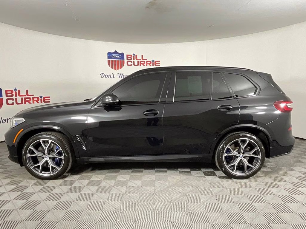 2021 Black Sapphire Metallic BMW X5 M50i AWD SUV