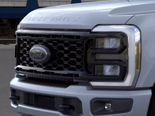 2026 Glacier Gray Metallic TriCoat Ford Super Duty F-350 SRW Lariat 4X4 Truck