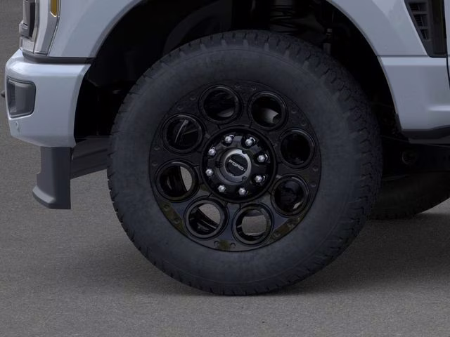2026 Glacier Gray Metallic TriCoat Ford Super Duty F-350 SRW Lariat 4X4 Truck