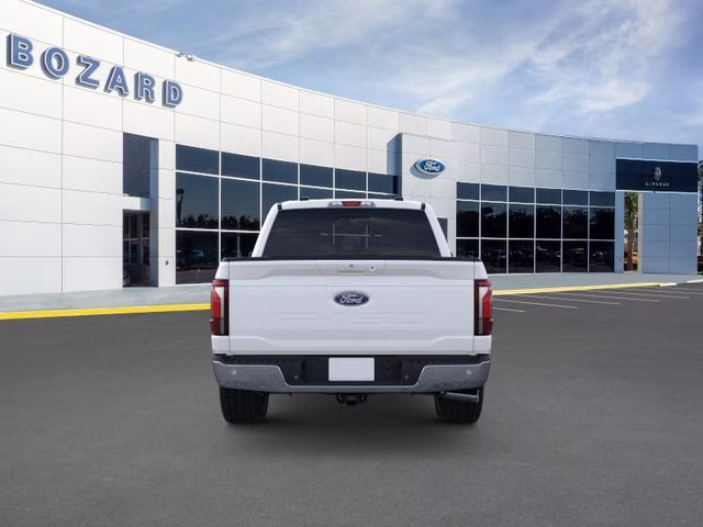 2026 Star White Metallic Tri-Coat Ford F-150 Lariat 4X4 Truck