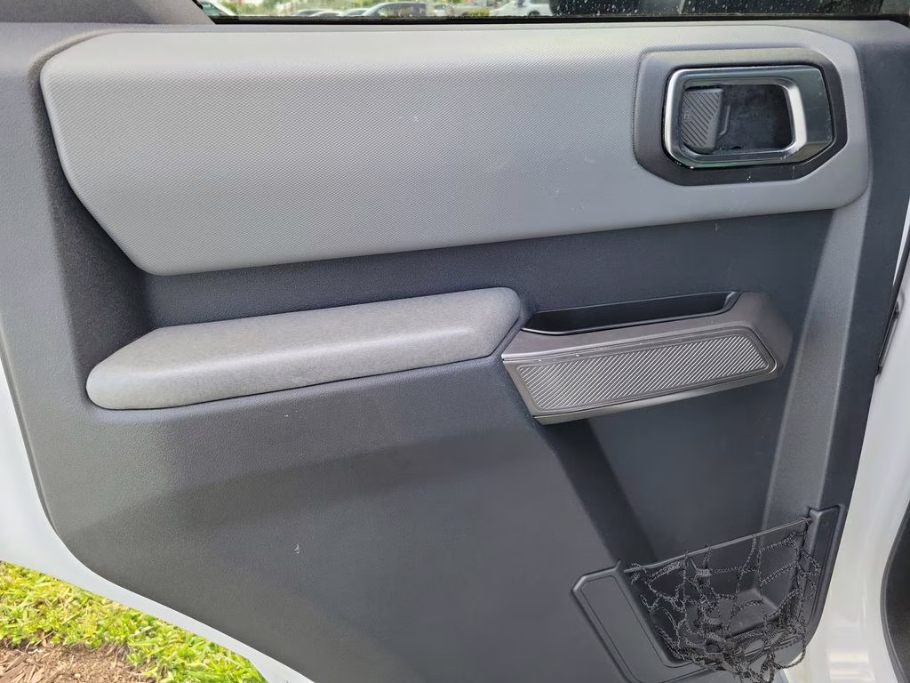 2021 Oxford White Ford Bronco Black Diamond 4X4 SUV