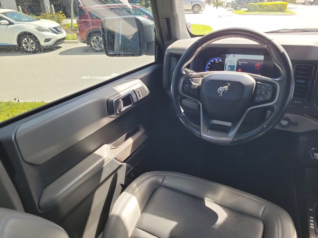 2021 Oxford White Ford Bronco Black Diamond 4X4 SUV