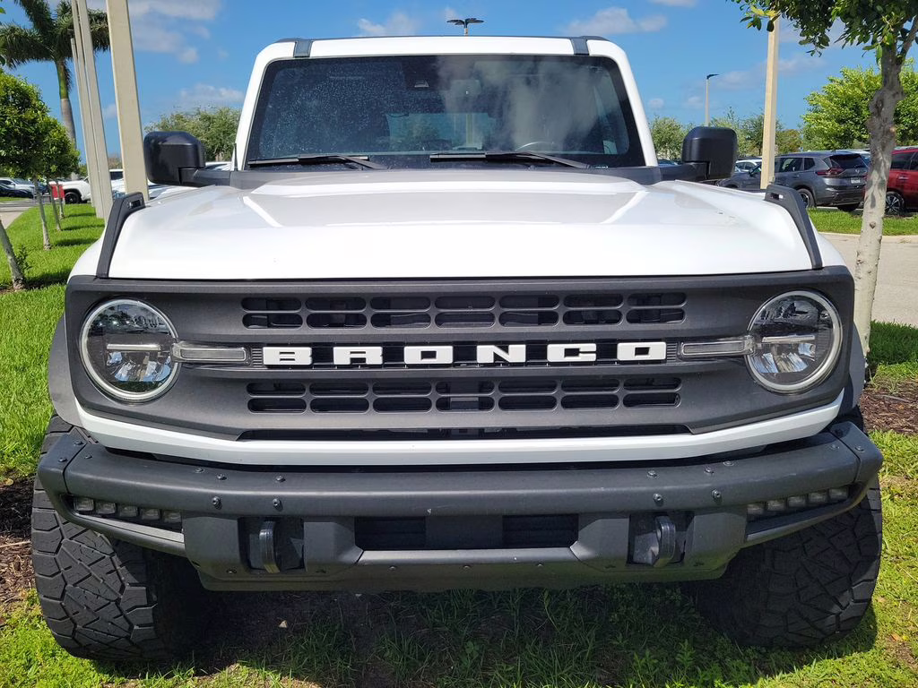 2021 Oxford White Ford Bronco Black Diamond 4X4 SUV