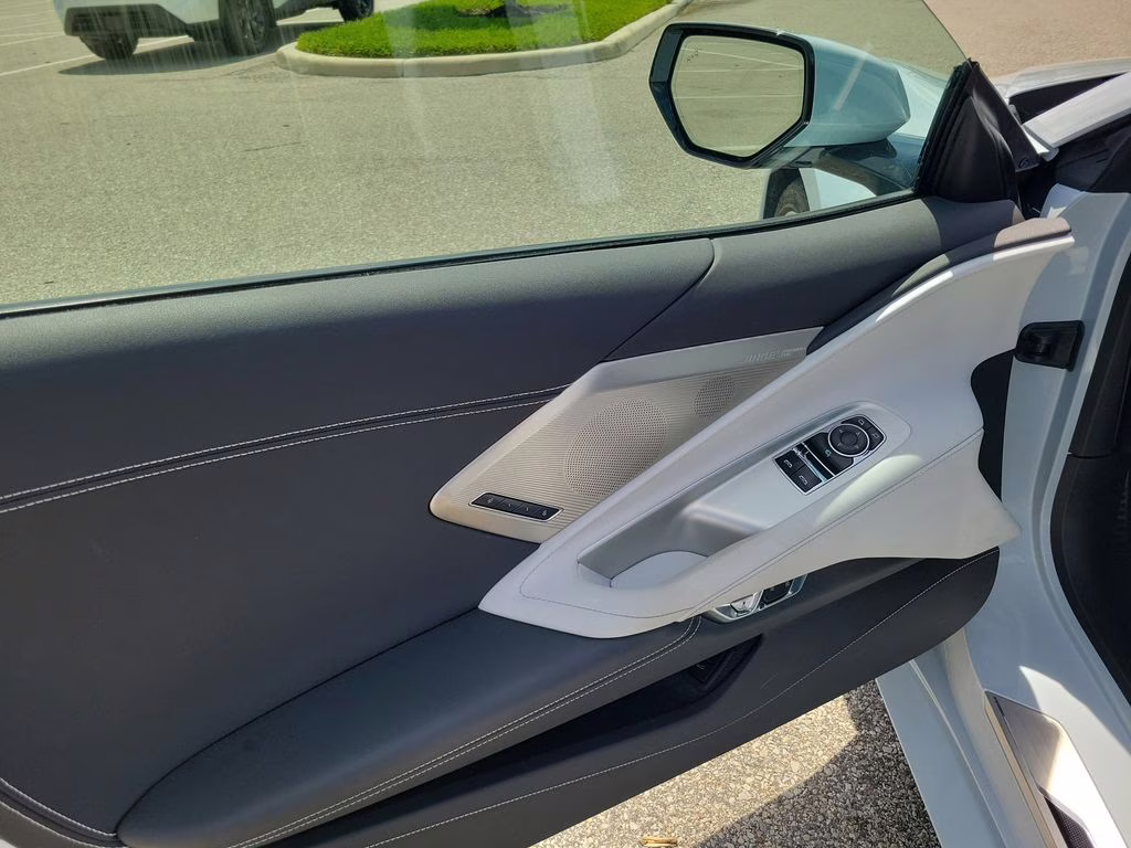 2024 Ceramic White Chevrolet Corvette Stingray RWD Coupe