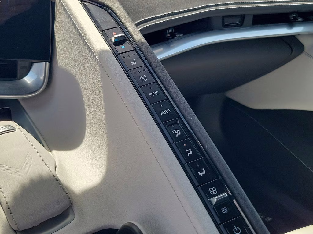 2024 Ceramic White Chevrolet Corvette Stingray RWD Coupe