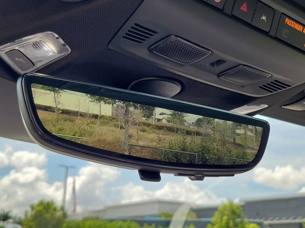 2024 Ceramic White Chevrolet Corvette Stingray RWD Coupe