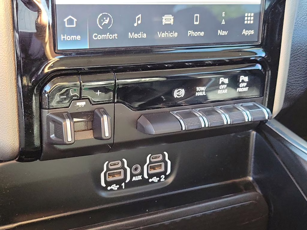 2024 Bright White Clearcoat Ram 2500 Laramie 4X4 Truck