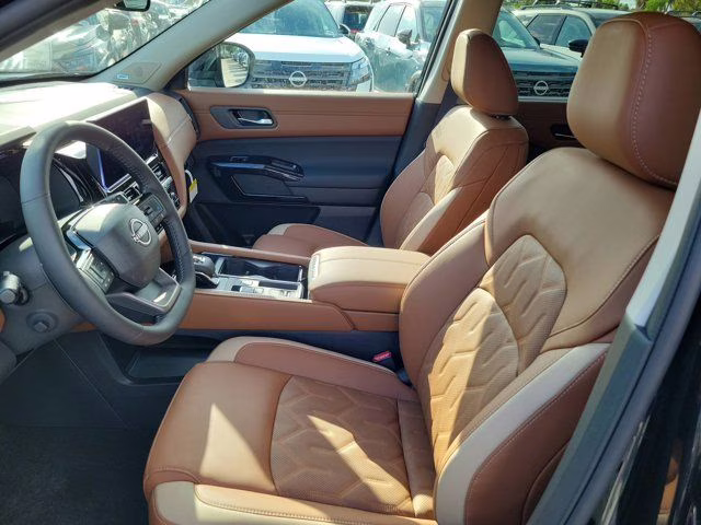 2026 Super Black Nissan Pathfinder Platinum FWD SUV