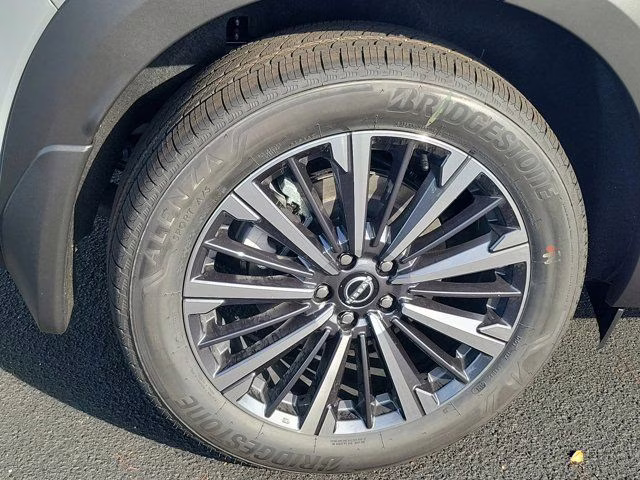 2026 Boulder Gray Nissan Pathfinder Platinum FWD SUV