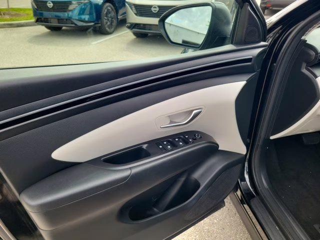 2024 Black Pearl Hyundai Tucson SEL FWD SUV
