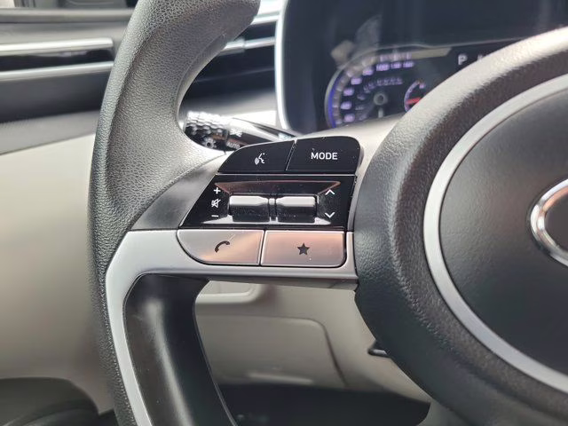 2024 Black Pearl Hyundai Tucson SEL FWD SUV