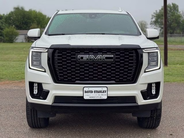 2022 Summit White GMC Yukon Denali 4X4 SUV