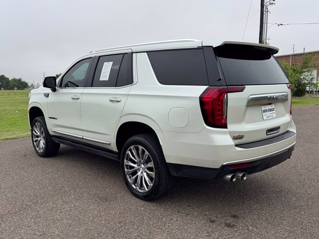 2022 Summit White GMC Yukon Denali 4X4 SUV