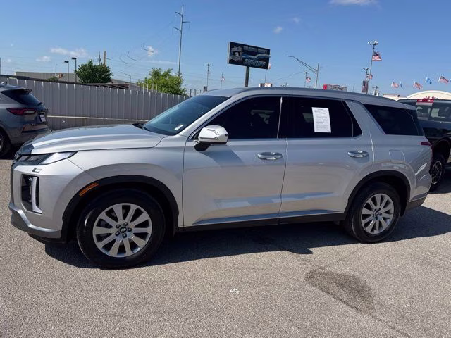 2025 Typhoon Silver Hyundai Palisade SEL AWD SUV