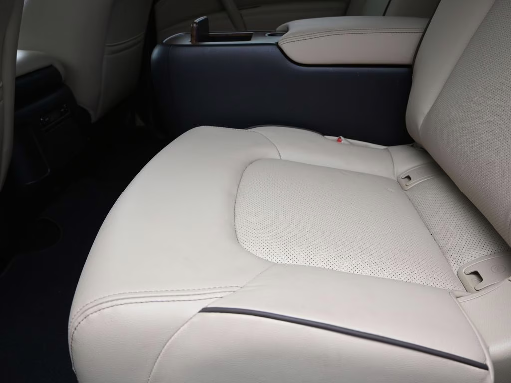 2024 Aspen White Nissan Armada SL RWD SUV
