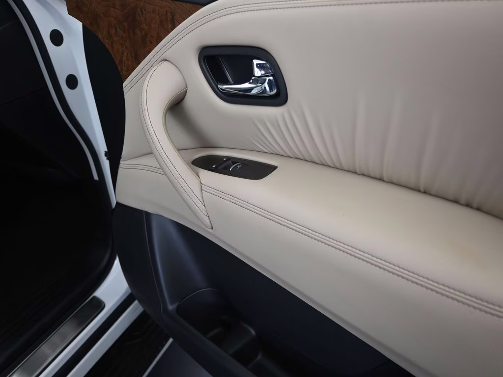 2024 Aspen White Nissan Armada SL RWD SUV