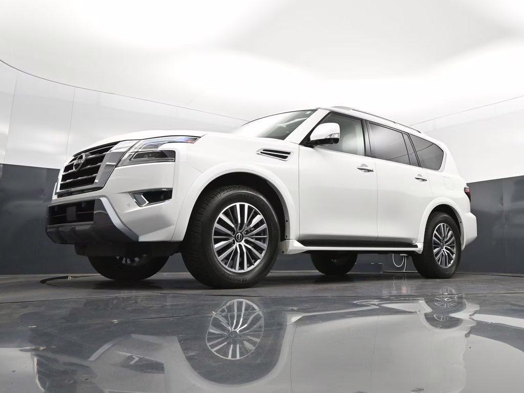 2024 Aspen White Nissan Armada SL RWD SUV