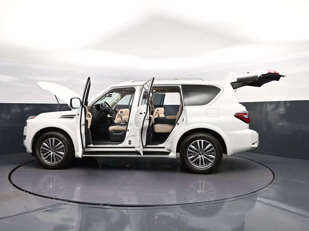 2024 Aspen White Nissan Armada SL RWD SUV