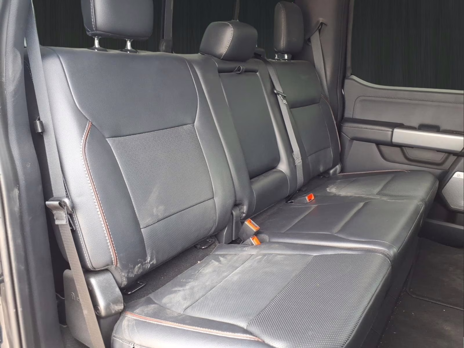 2024 Blue Metallic Ford Super Duty F-250 SRW Lariat 4X4 Truck