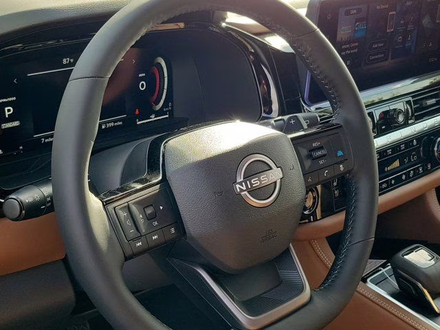 2026 Boulder Gray Pearl Nissan Pathfinder Platinum FWD SUV