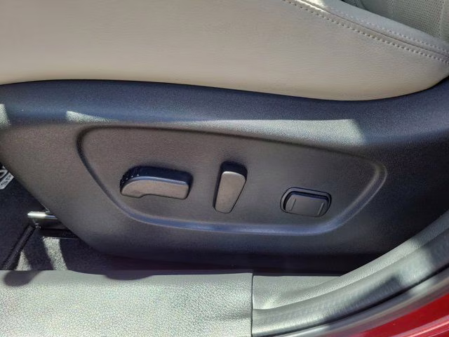 2022 Scarlet Ember Pearl Metallic Nissan Rogue Sport SL AWD SUV