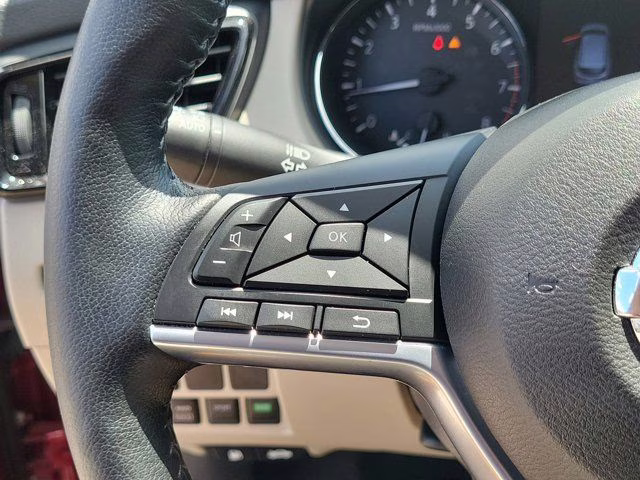 2022 Scarlet Ember Pearl Metallic Nissan Rogue Sport SL AWD SUV