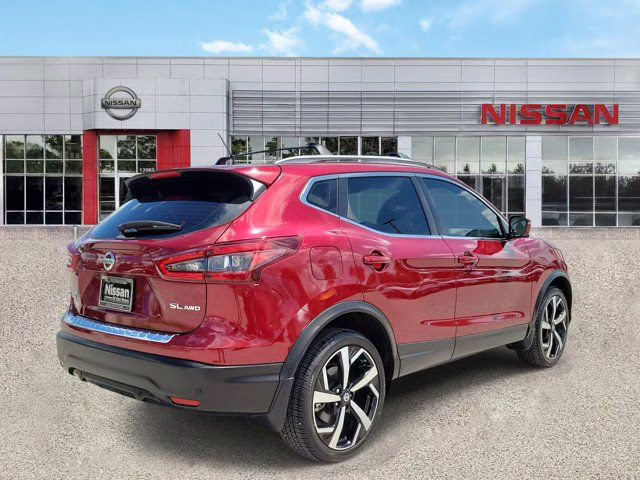 2022 Scarlet Ember Pearl Metallic Nissan Rogue Sport SL AWD SUV