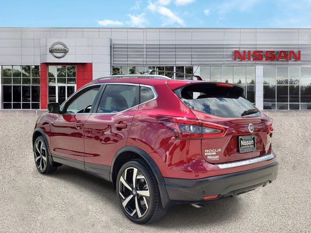 2022 Scarlet Ember Pearl Metallic Nissan Rogue Sport SL AWD SUV