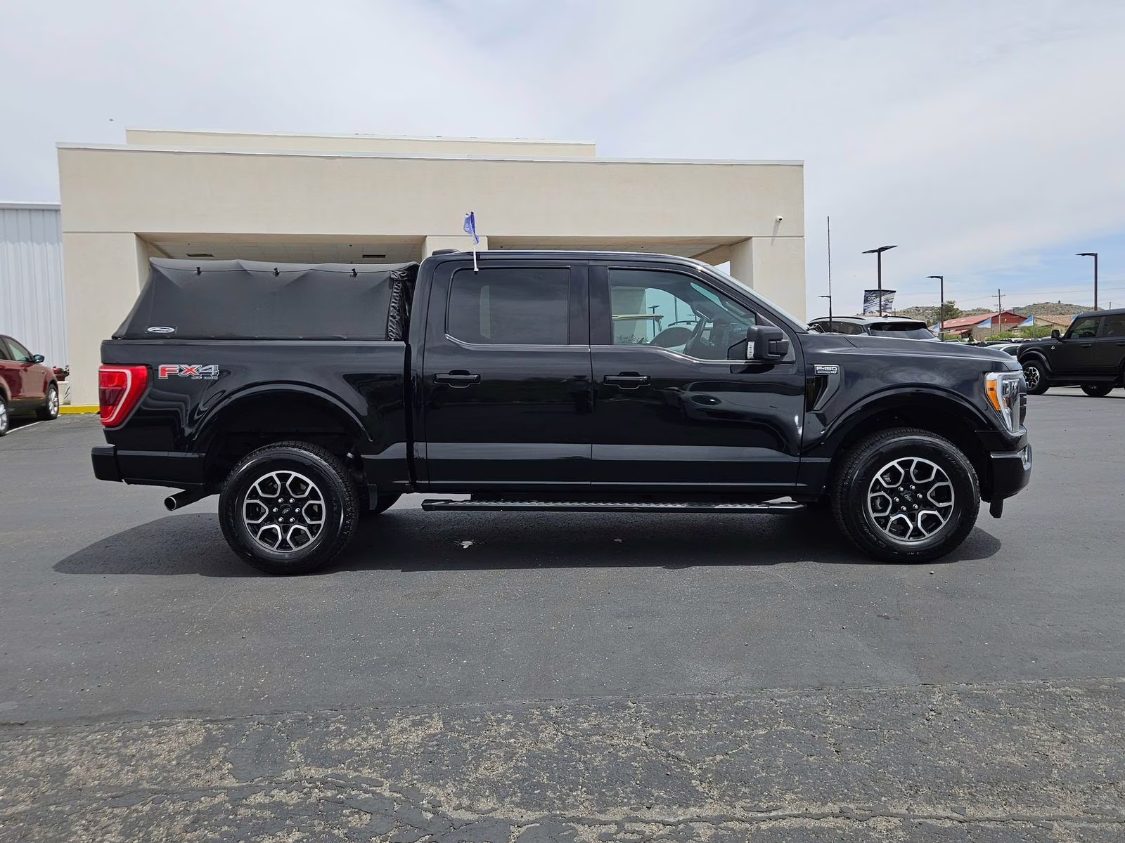 2023 Black Metallic Ford F-150 XLT 4X4 Truck