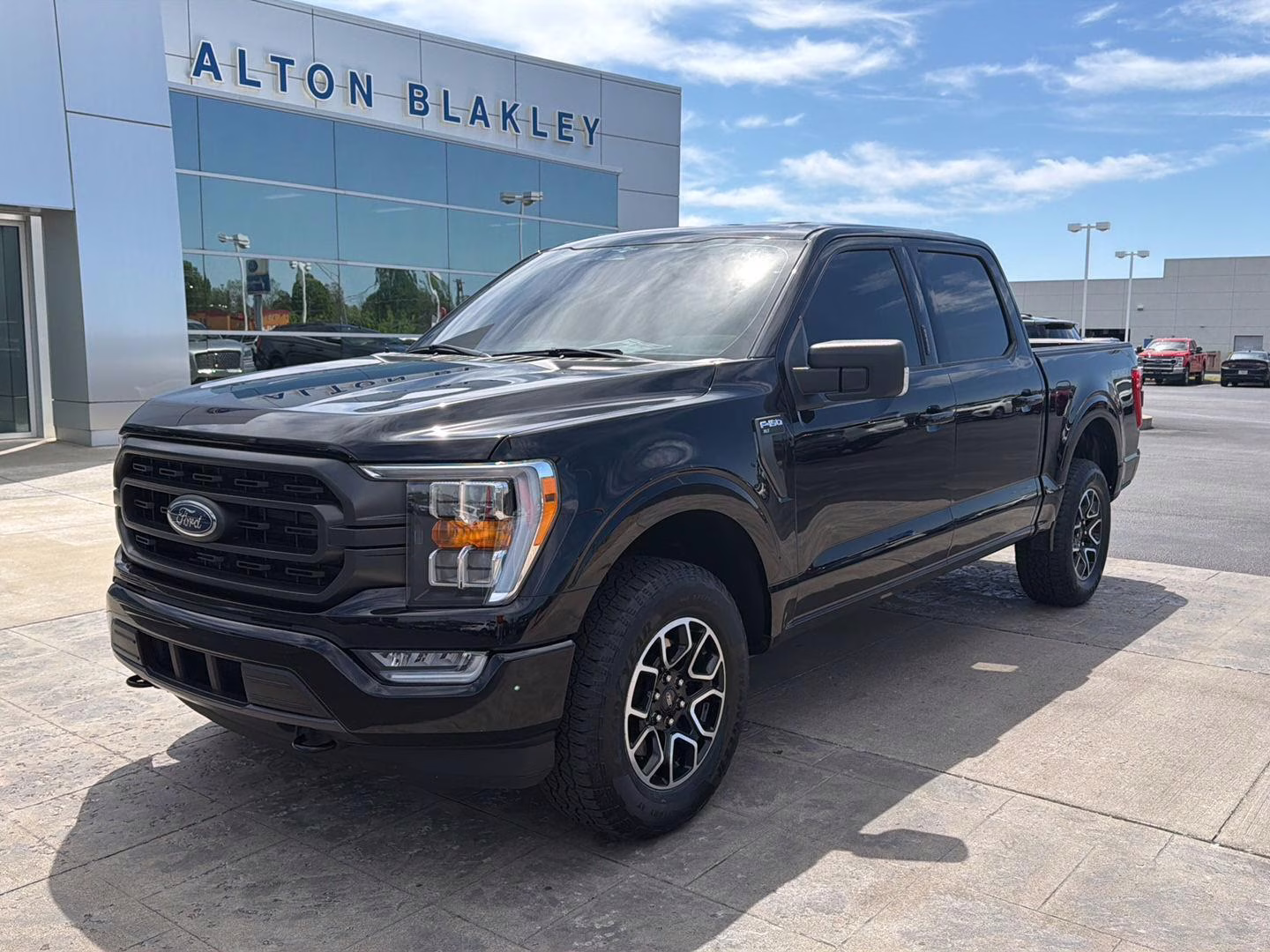 2023 Agate Black Ford F-150 XLT 4X4 Truck