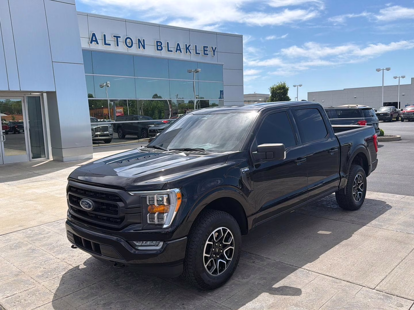 2023 Agate Black Ford F-150 XLT 4X4 Truck