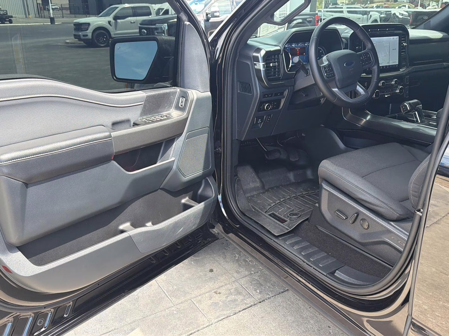 2023 Agate Black Ford F-150 XLT 4X4 Truck