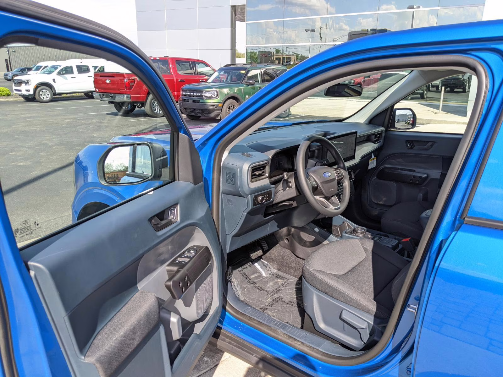 2026 Velocity Blue Ford Maverick XL AWD Truck