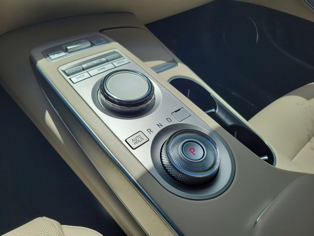 2023 Cardiff Green Genesis GV70 2.5T AWD SUV