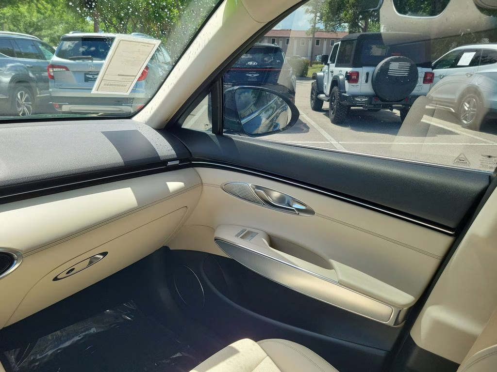 2023 Cardiff Green Genesis GV70 2.5T AWD SUV