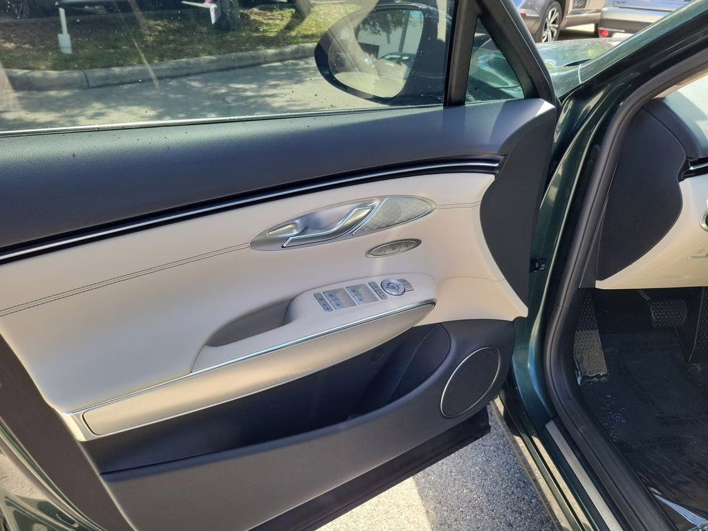 2023 Cardiff Green Genesis GV70 2.5T AWD SUV