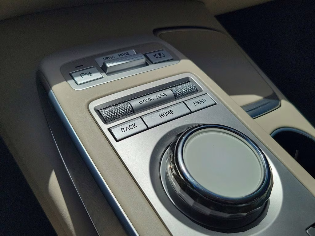 2023 Cardiff Green Genesis GV70 2.5T AWD SUV