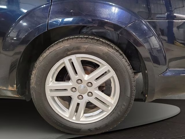 2011 Blackberry Pearlcoat Dodge Avenger Mainstreet FWD Sedan