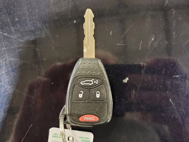 2011 Blackberry Pearlcoat Dodge Avenger Mainstreet FWD Sedan